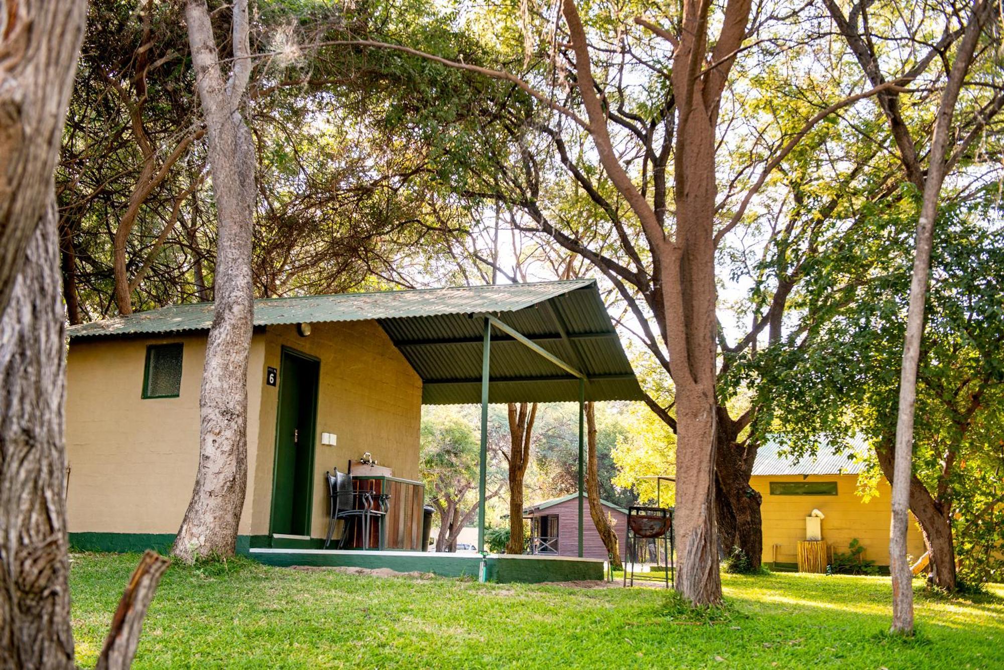 Zambezi Mubala Campsite Katima Mulilo Szoba fotó